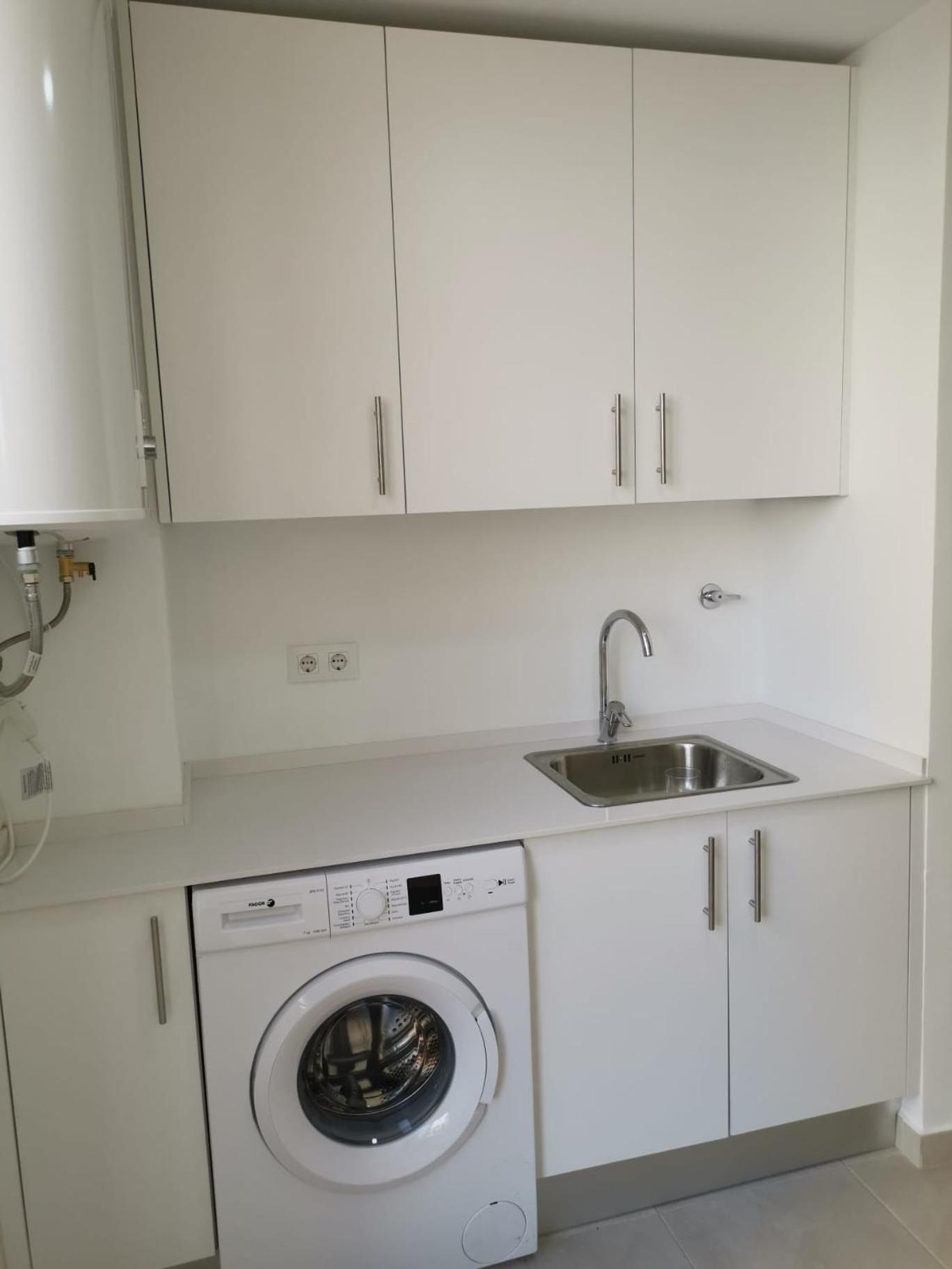 Apartamento Cream Mrz Rentals Jerez de la Frontera Luaran gambar