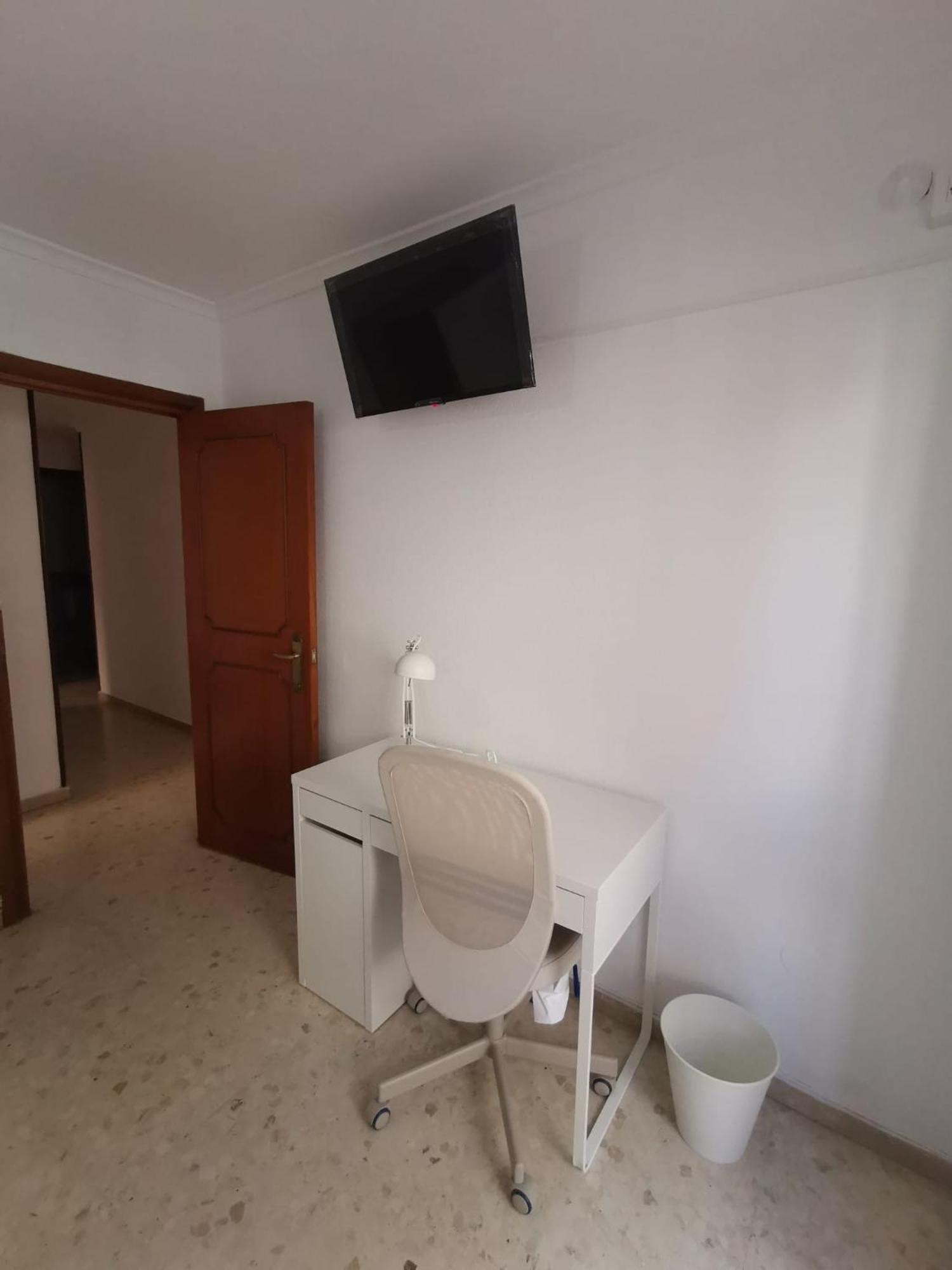 Apartamento Cream Mrz Rentals Jerez de la Frontera Luaran gambar